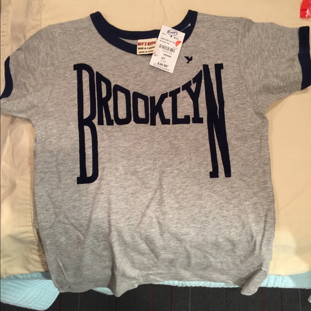 Bit'z Kids size 6/7 t-shirt